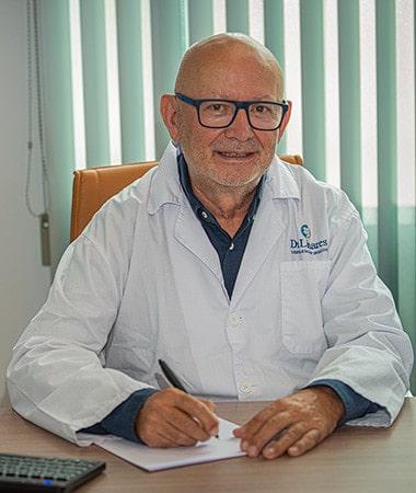 Antonio Linares · Clínica Dr. Linares